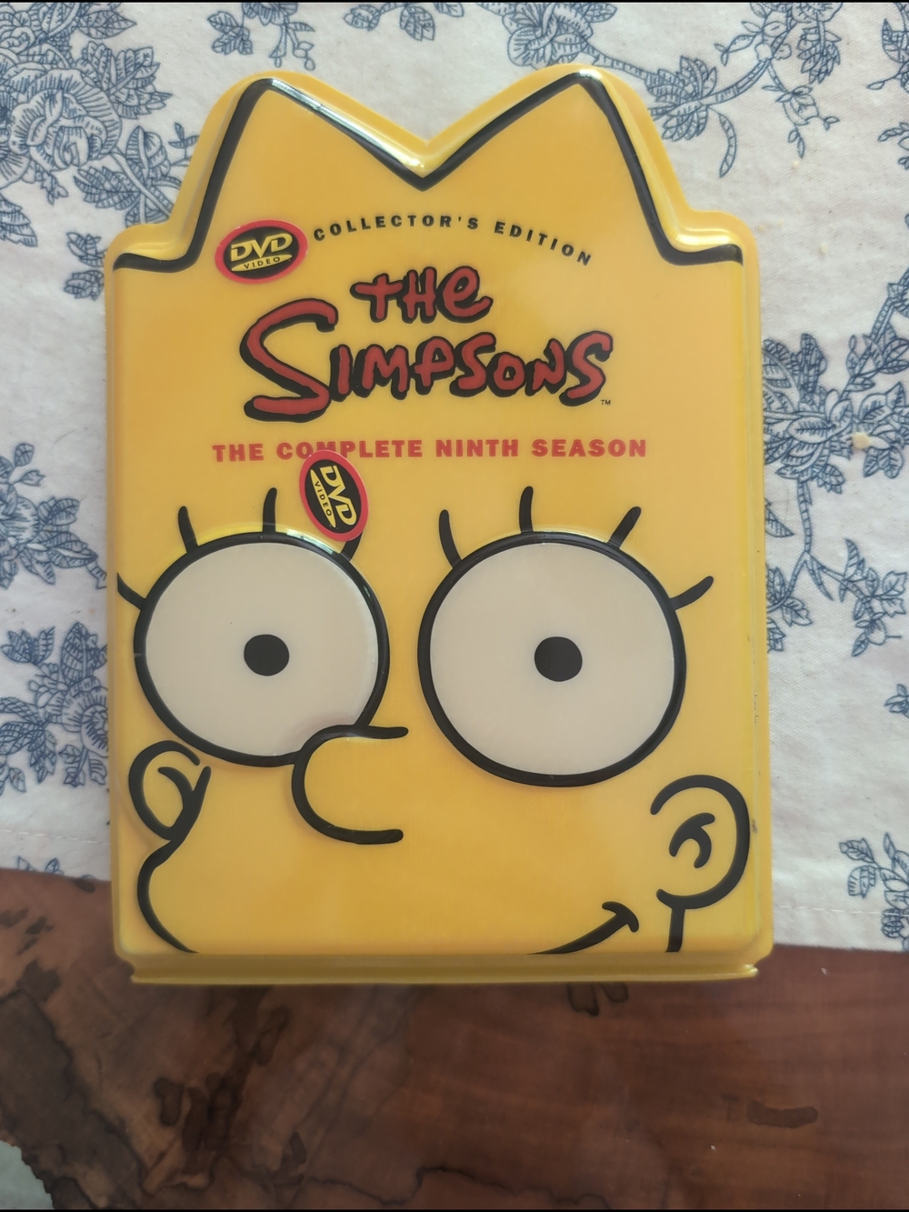 The Simpsons Collector's Edition DVD Box Set - Yellow